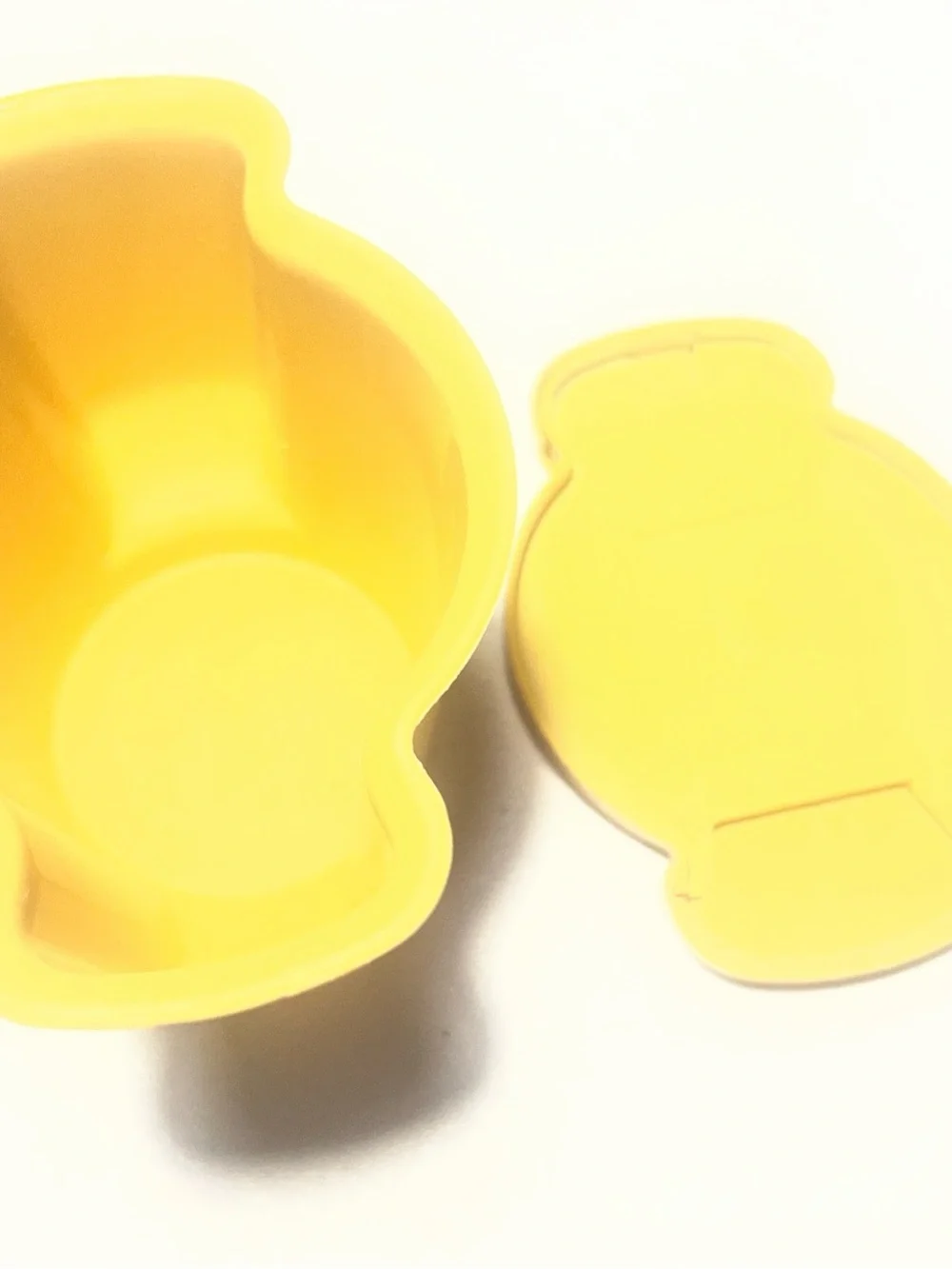 Tupperware vintage creamer